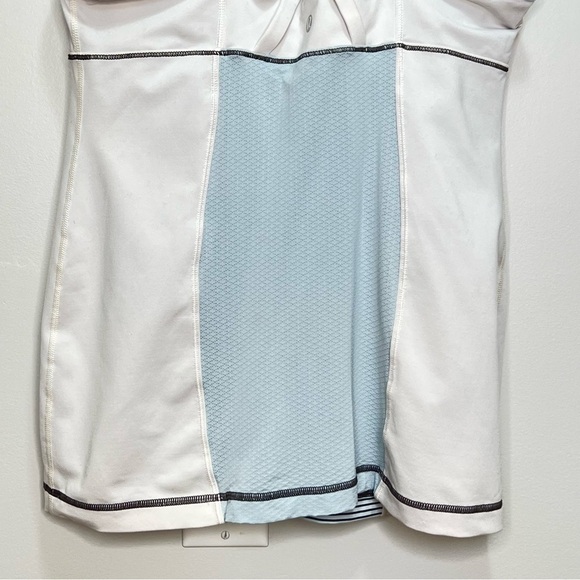 Lululemon Blue & White Striped Tank Top - Picture 3 of 7